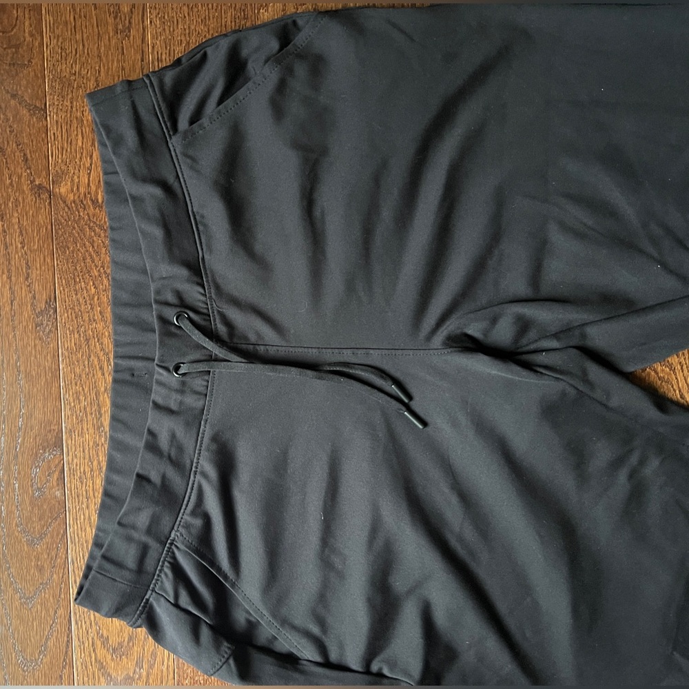 Yogalicious Joggers Open Bottom With Pockets - image 4